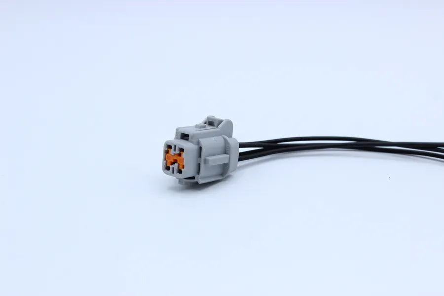Sumitomo Female RS Gray - 4 Terminal in Style: Connector Only. Sumitomo RS in Gray. These connectors are typically found in OEM applications and are available as a connector only or as a flying lead. An extra terminal is included with every connector, bec
