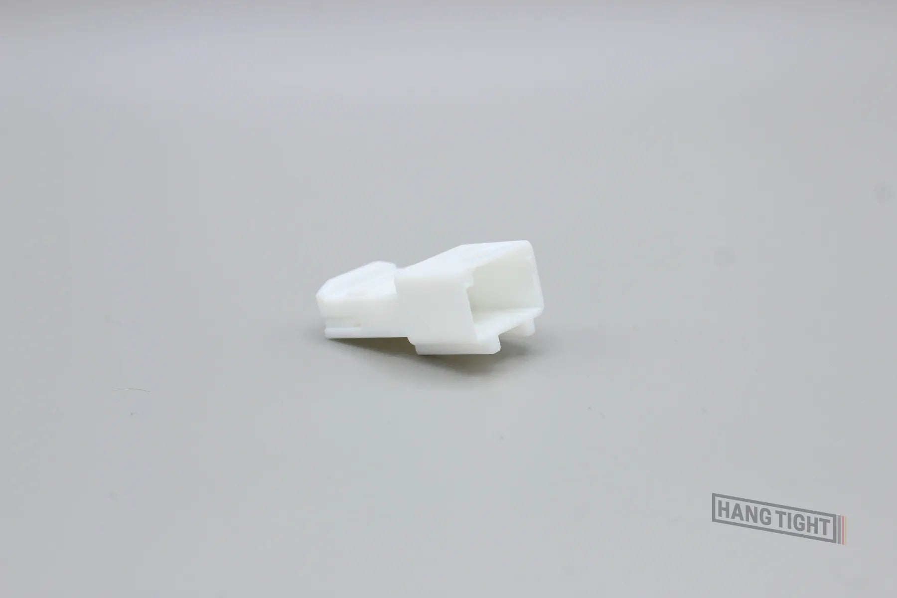 TE Male TH White - 12 Terminal in Style: Connector Only. TE TH in White. These connectors are typically found in OEM applications and are available as a connector only or as a flying lead. An extra terminal is included with every connector, because mistak