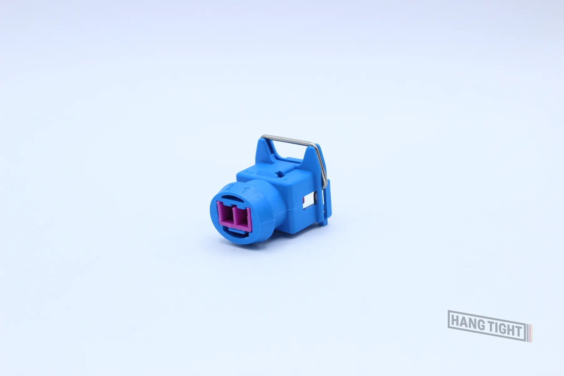 TE Female CET Blue - 2 Terminal in Style: Connector Only. TE CET in Blue. These connectors are typically found in OEM applications and are available as a connector only or as a flying lead. An extra terminal is included with every connector, because mista