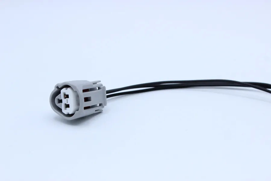 Sumitomo Female TS Gray type 2 - 3 Terminal in Style: Flying Lead. Sumitomo TS in Gray. These connectors are typically found in OEM applications and are available as a connector only or as a flying lead. An extra terminal is included with every connector,
