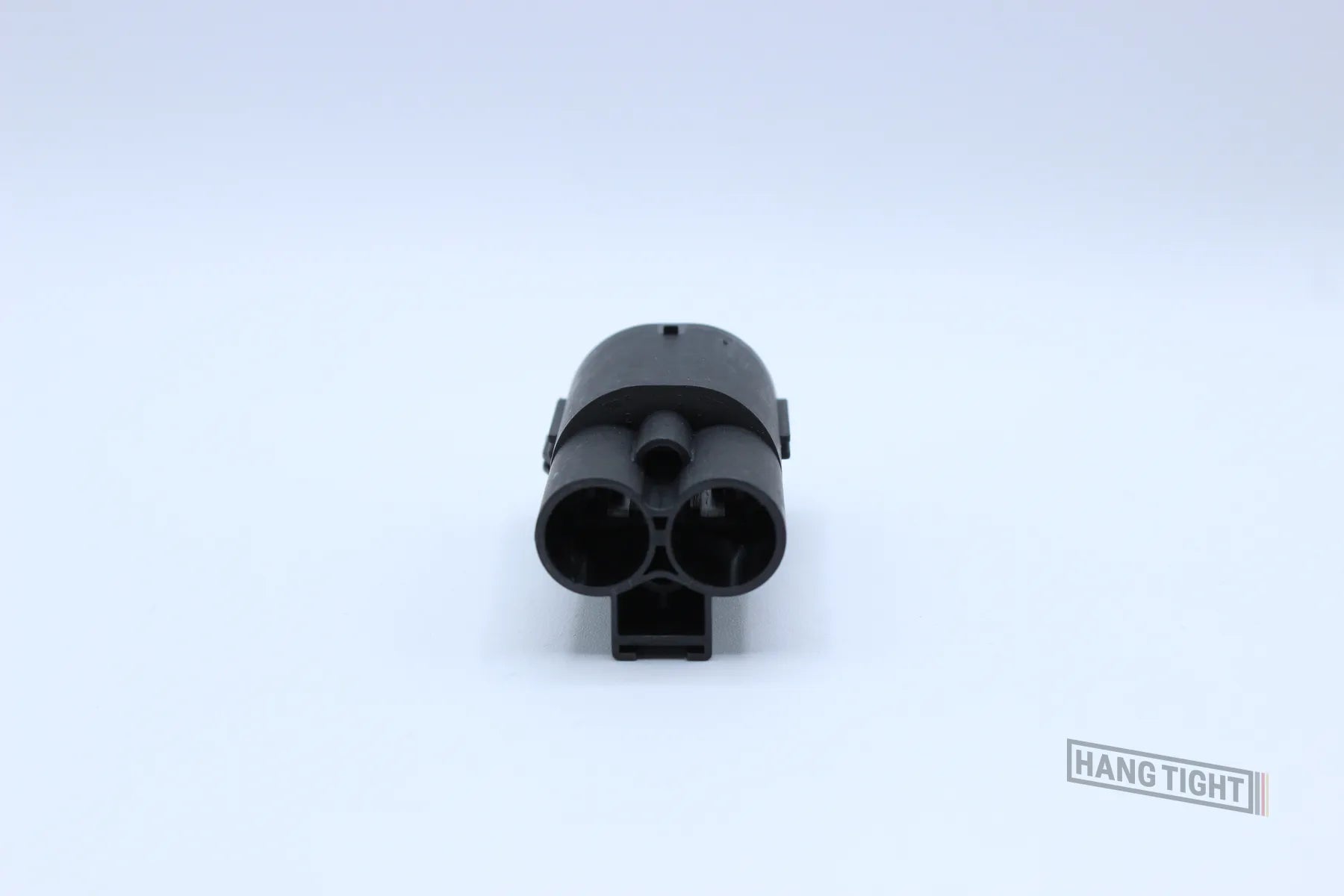 Yazaki Male YESC 9.5 Black Hybrid - 4 Terminal in Style: Flying Lead. Yazaki YESC 9.5 in Black. These connectors are typically found in OEM applications and are available as a connector only or as a flying lead. An extra terminal is included with every co