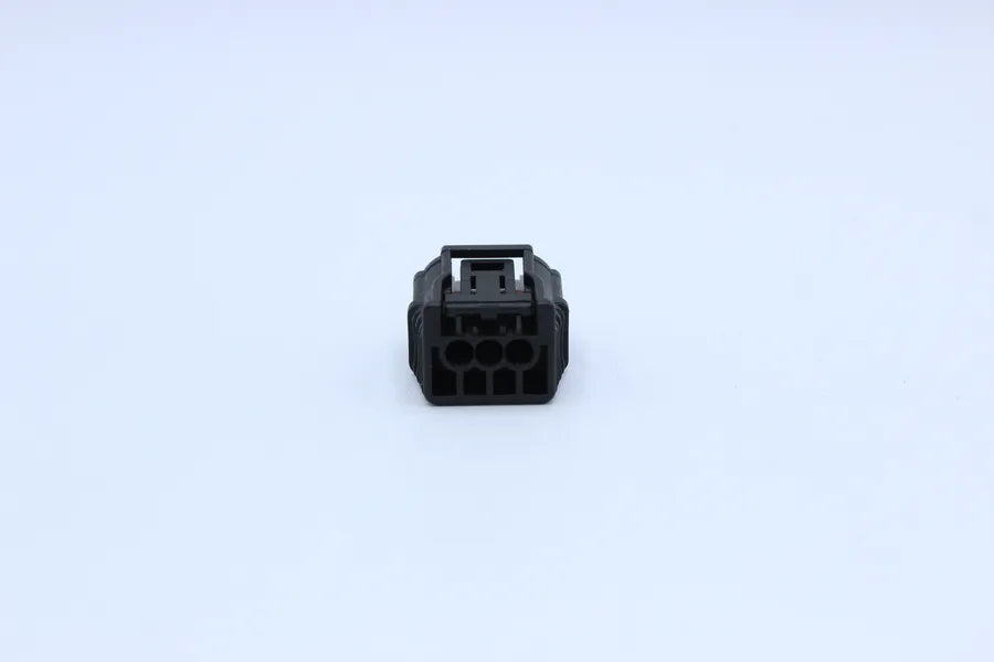 Sumitomo Female HV Black - 3 Terminal in Style: Flying Lead. Sumitomo HV in Black. These connectors are typically found in OEM applications and are available as a connector only or as a flying lead. An extra terminal is included with every connector, beca