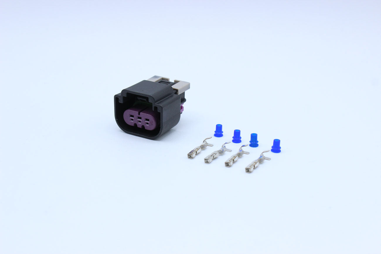 Delphi Female GT150 Black Code 3 - 3 Terminal in Style: Connector Only. Delphi GT150 in Black. These connectors are typically found in OEM applications and are available as a connector only or as a flying lead. An extra terminal is included with every con