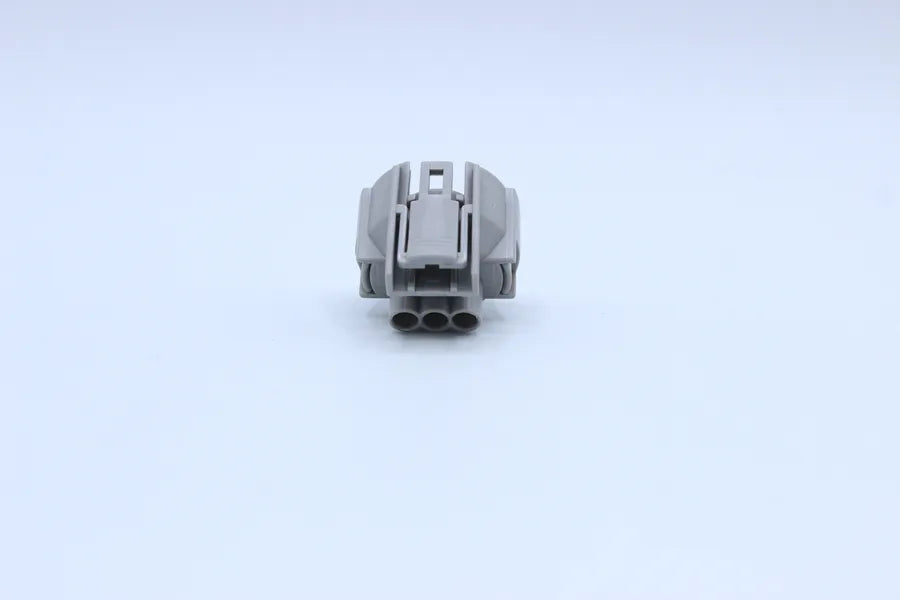 Sumitomo Female HW Gray - 3 Terminal in Style: Connector Only. Sumitomo HW in Gray. These connectors are typically found in OEM applications and are available as a connector only or as a flying lead. An extra terminal is included with every connector, bec