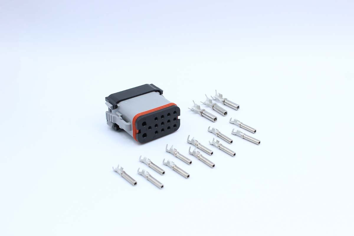 Amphenol AT Female    - 15 Terminal