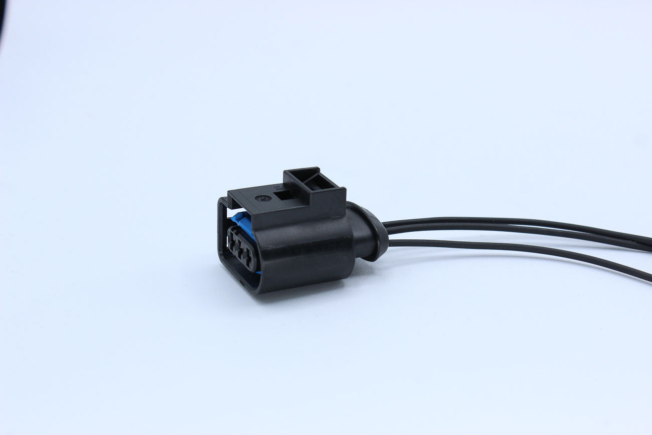 FCI Female HPCS Black Code B - 3 Terminal in Style: Connector Only. FCI HPCS in Black. These connectors are typically found in OEM applications and are available as a connector only or as a flying lead. An extra terminal is included with every connector,