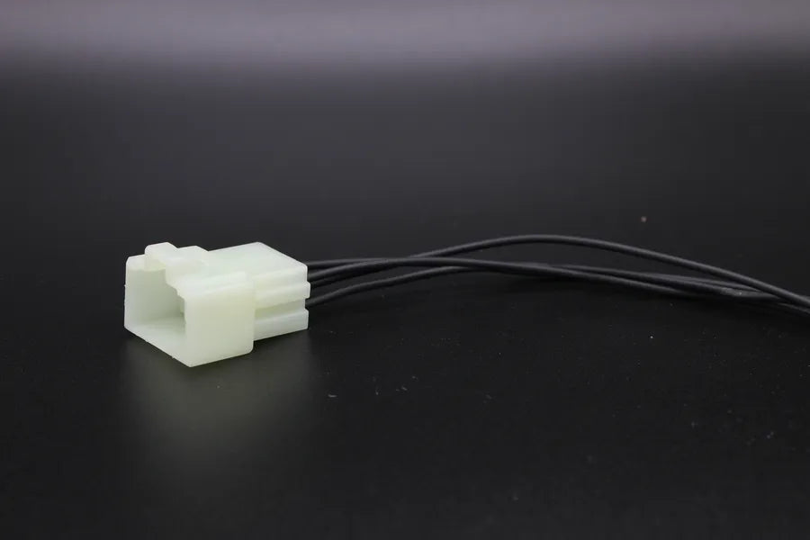 Sumitomo Male 250 Clear - 4 Terminal in Style: Connector Only. Sumitomo 250 in Clear. These connectors are typically found in OEM applications and are available as a connector only or as a flying lead. An extra terminal is included with every connector, b