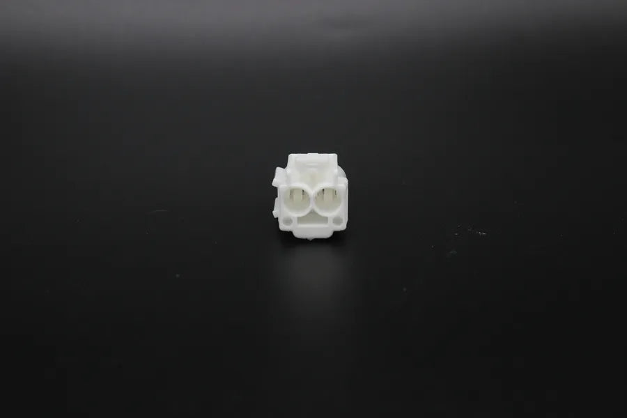 Sumitomo Female TS White type 2 - 2 Terminal in Style: Flying Lead. Sumitomo TS in White. These connectors are typically found in OEM applications and are available as a connector only or as a flying lead. An extra terminal is included with every connecto