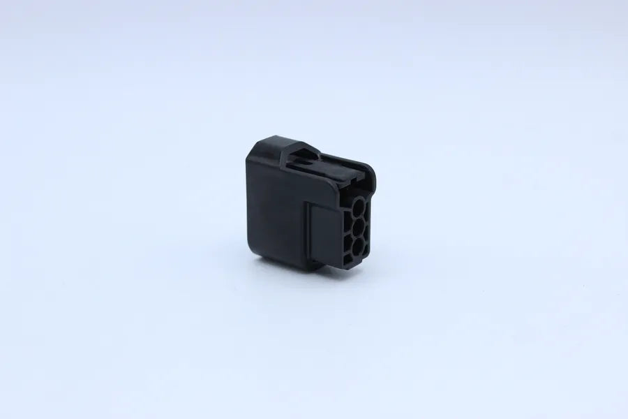 Sumitomo Female HX090 Black Horizontal lock tab layout - 3 Terminal in Style: Flying Lead. Sumitomo HX090 in Black. These connectors are typically found in OEM applications and are available as a connector only or as a flying lead. An extra terminal is in