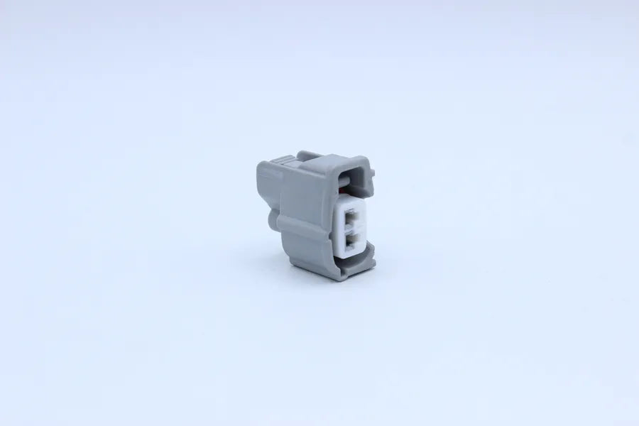 Sumitomo Female TS Grey Horizontal lock tab layout - 2 Terminal in Style: Connector Only. Sumitomo TS in Grey. These connectors are typically found in OEM applications and are available as a connector only or as a flying lead. An extra terminal is include