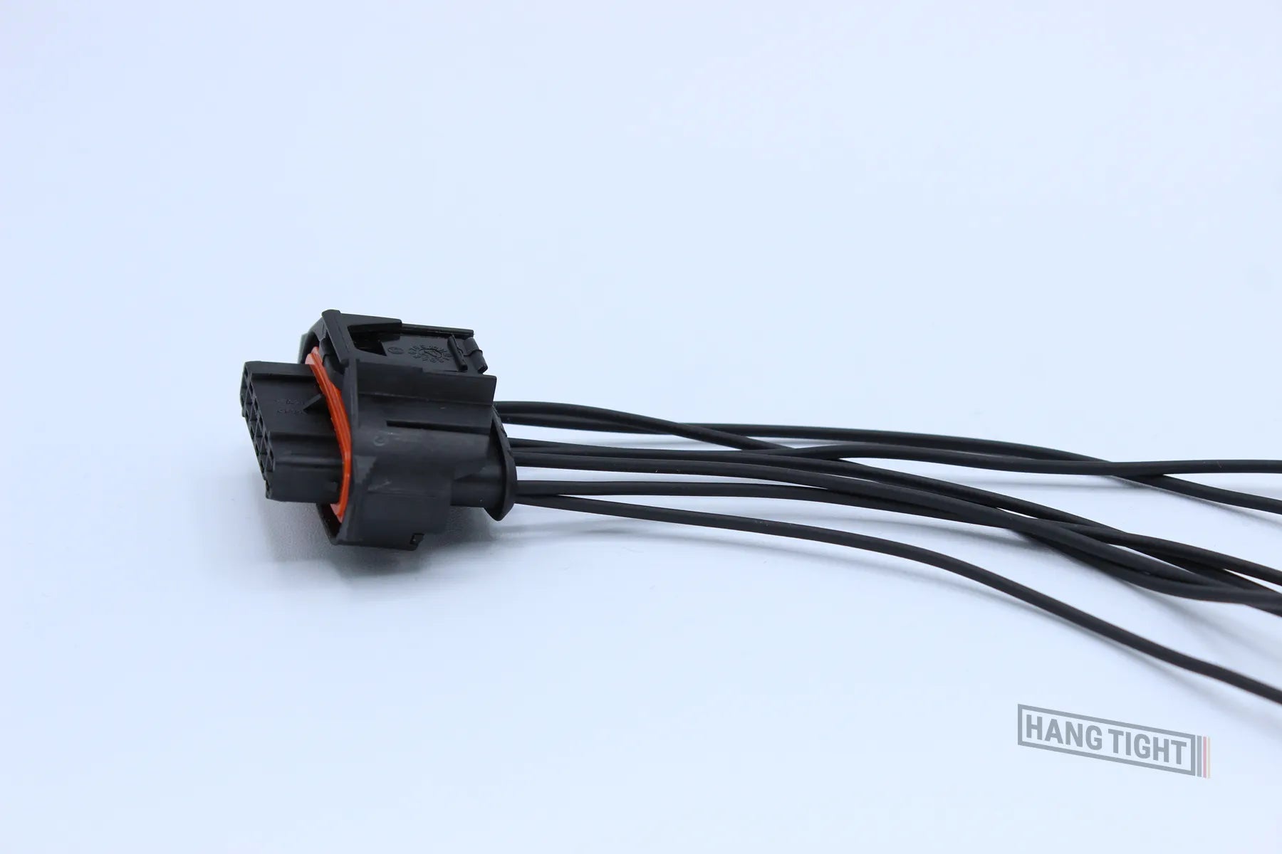 Bosch Female Kompakt 1.1 Black Shrouded - 6 Terminal in Style: Flying Lead. Bosch Kompakt 1.1 in Black. These connectors are typically found in OEM applications and are available as a connector only or as a flying lead. An extra terminal is included with