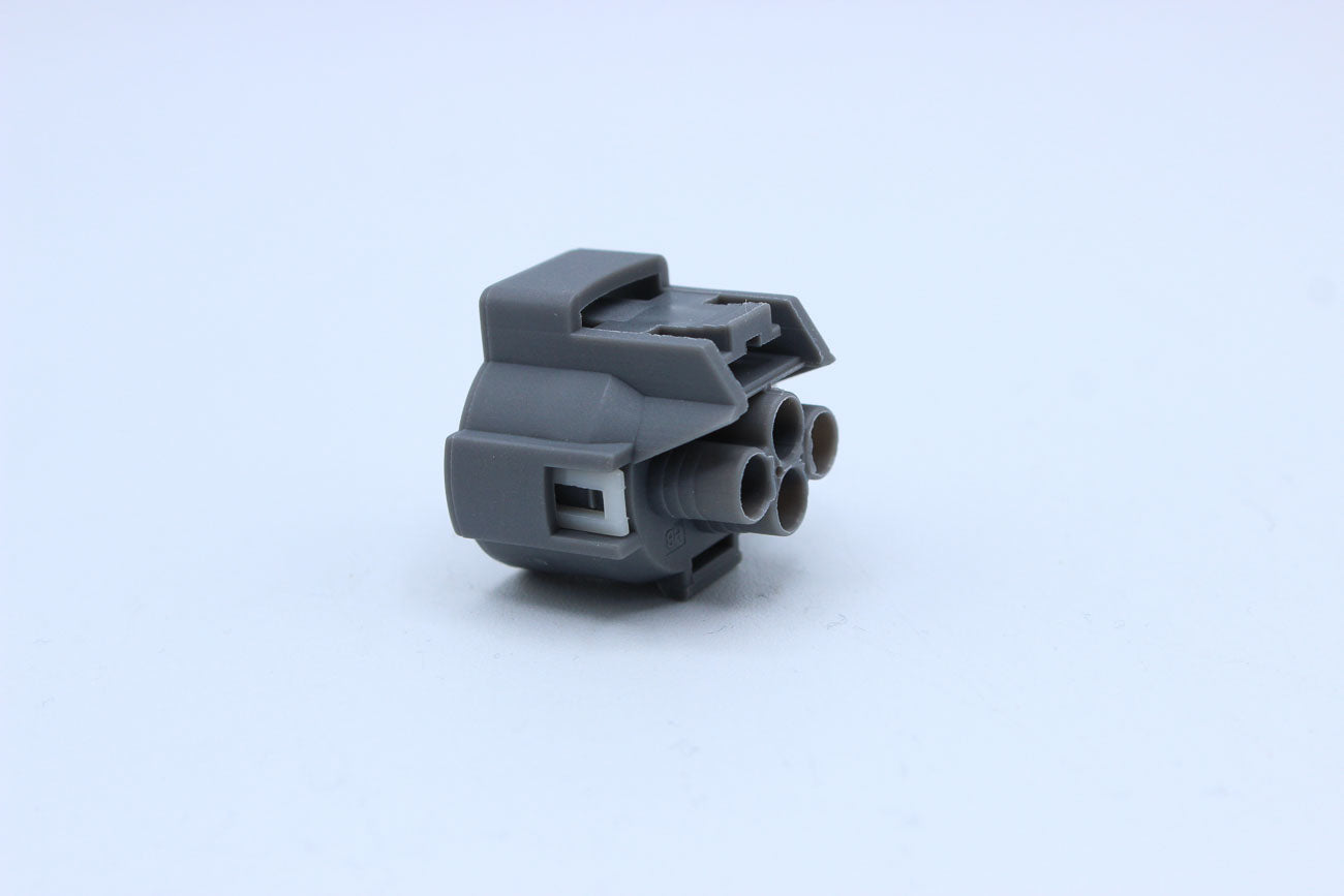 Sumitomo Female SL Grey - 4 Terminal in Style: Flying Lead. Sumitomo SL in Grey. These connectors are typically found in OEM applications and are available as a connector only or as a flying lead. An extra terminal is included with every connector, becaus