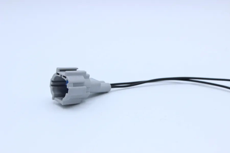 Sumitomo Male RS Gray - 2 Terminal in Style: Connector Only. Sumitomo RS in Gray. These connectors are typically found in OEM applications and are available as a connector only or as a flying lead. An extra terminal is included with every connector, becau