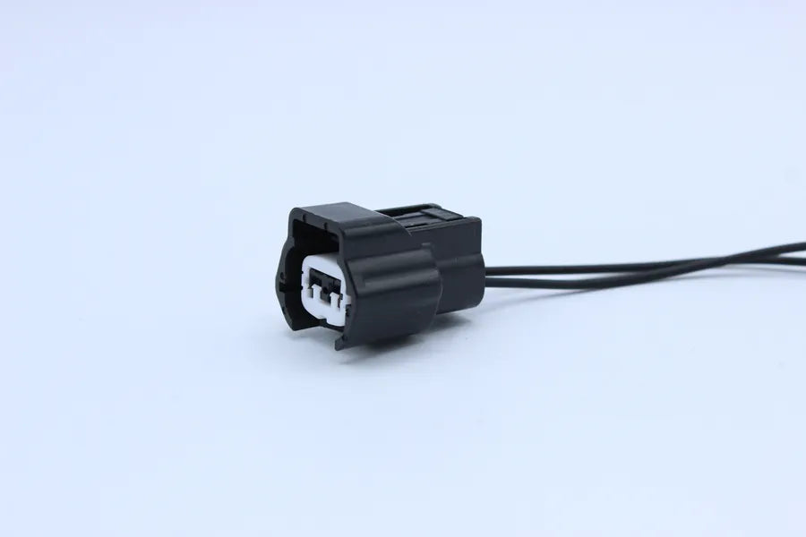 Sumitomo Female RS Black - 2 Terminal in Style: Flying Lead. Sumitomo RS in Black. These connectors are typically found in OEM applications and are available as a connector only or as a flying lead. An extra terminal is included with every connector, beca