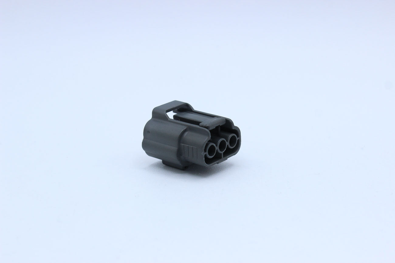 Sumitomo Female DL Gray - 3 Terminal in Style: Flying Lead. Sumitomo DL in Gray. These connectors are typically found in OEM applications and are available as a connector only or as a flying lead. An extra terminal is included with every connector, becaus
