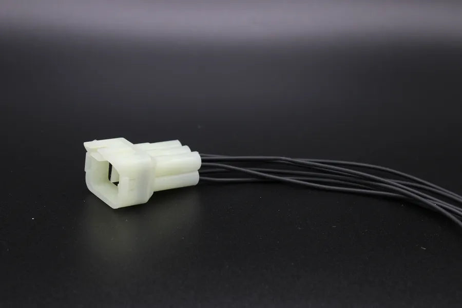 Sumitomo Male MT Clear - 6 Terminal in Style: Flying Lead. Sumitomo MT in Clear. These connectors are typically found in OEM applications and are available as a connector only or as a flying lead. An extra terminal is included with every connector, becaus