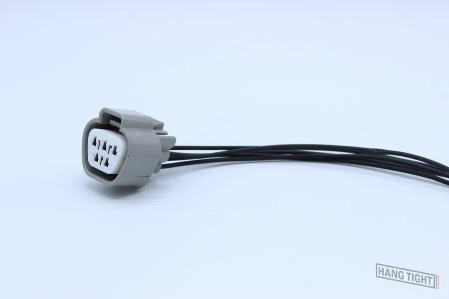 Sumitomo Female TS Gray - 5 Terminal in Style: Connector Only. Sumitomo TS in Gray. These connectors are typically found in OEM applications and are available as a connector only or as a flying lead. An extra terminal is included with every connector, bec