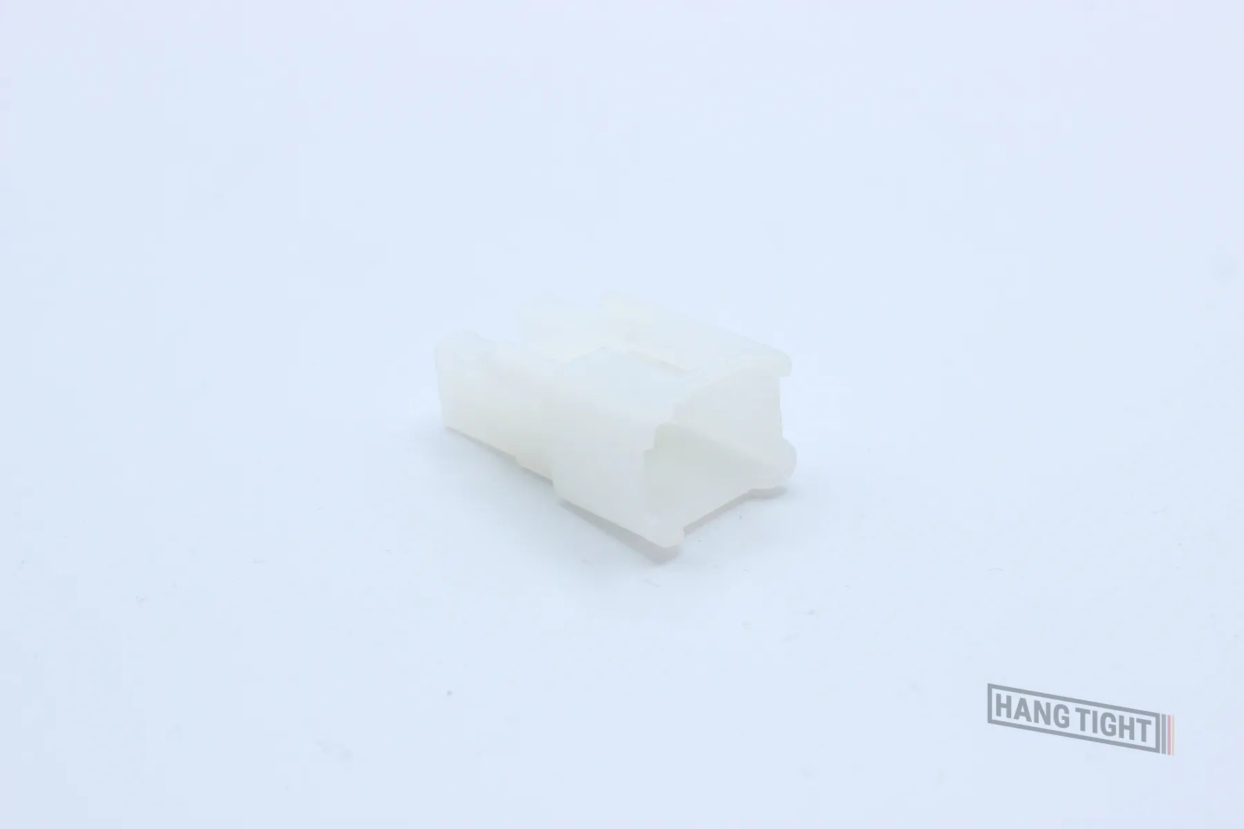 Yazaki Male 090 II Clear - 6 Terminal in Style: Connector Only. Yazaki 090 II in Clear. These connectors are typically found in OEM applications and are available as a connector only or as a flying lead. An extra terminal is included with every connector,