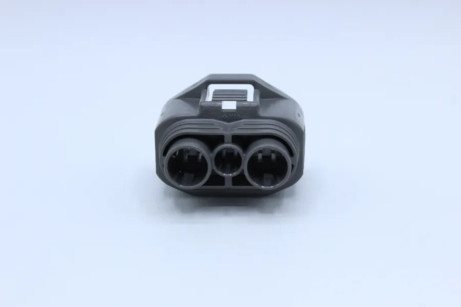 Sumitomo Female TS Gray Hybrid - 3 Terminal in Style: Connector Only. Sumitomo TS in Gray. These connectors are typically found in OEM applications and are available as a connector only or as a flying lead. An extra terminal is included with every connect