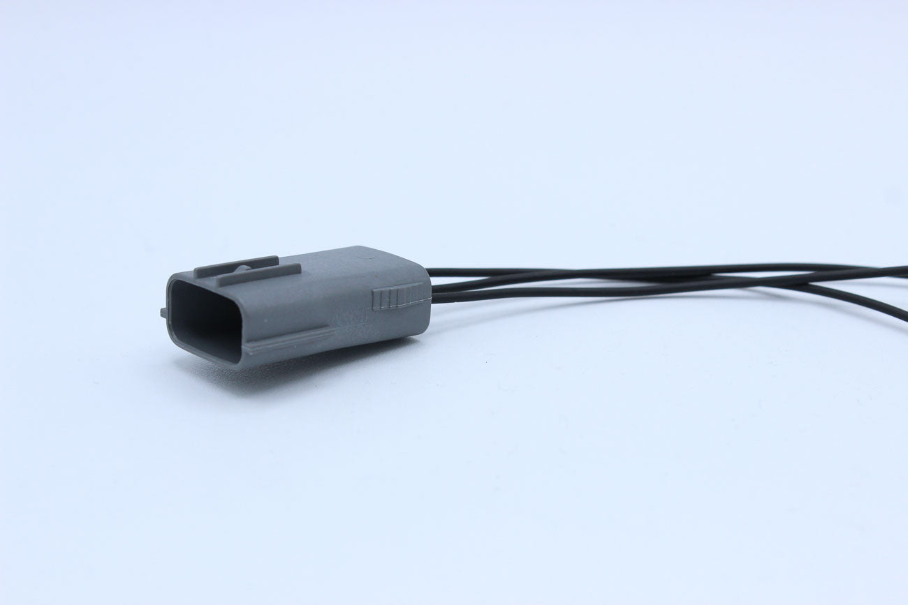 Sumitomo Male DL Gray - 3 Terminal in Style: Flying Lead. Sumitomo DL in Gray. These connectors are typically found in OEM applications and are available as a connector only or as a flying lead. An extra terminal is included with every connector, because