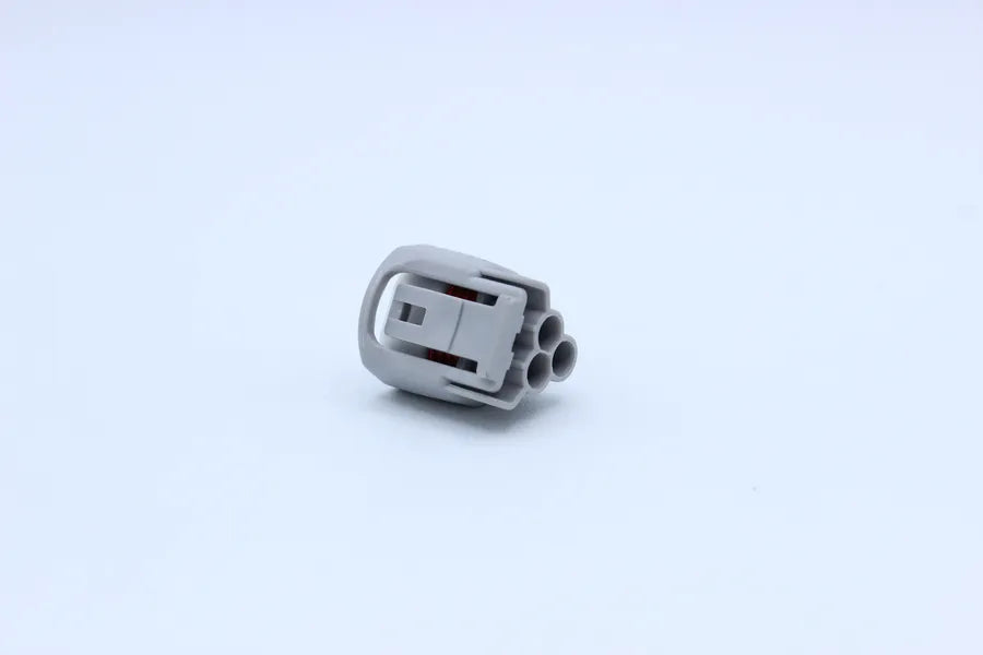 Sumitomo Female TS Gray type 2 - 3 Terminal in Style: Flying Lead. Sumitomo TS in Gray. These connectors are typically found in OEM applications and are available as a connector only or as a flying lead. An extra terminal is included with every connector,