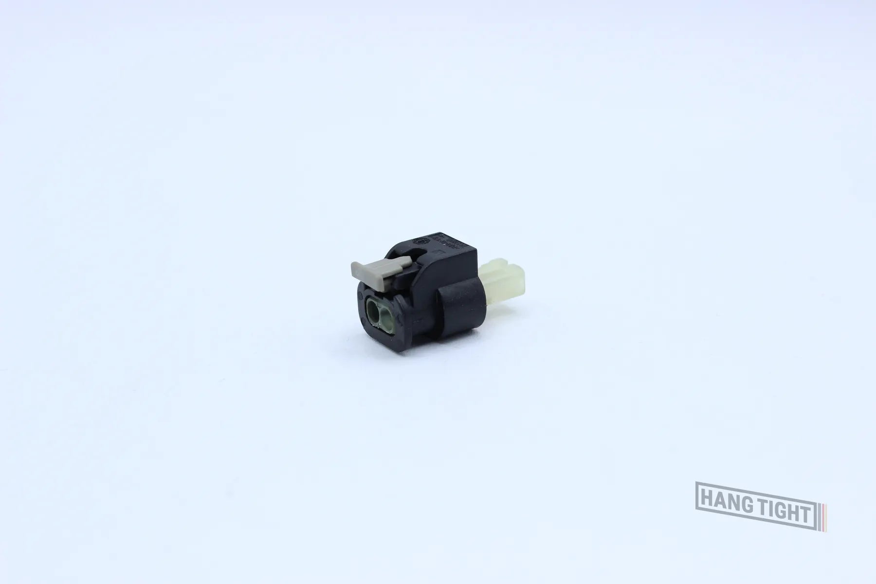 TE Female MCON LL Clear Code B - 2 Terminal in Style: Connector Only. TE MCON LL in Clear. These connectors are typically found in OEM applications and are available as a connector only or as a flying lead. An extra terminal is included with every connect