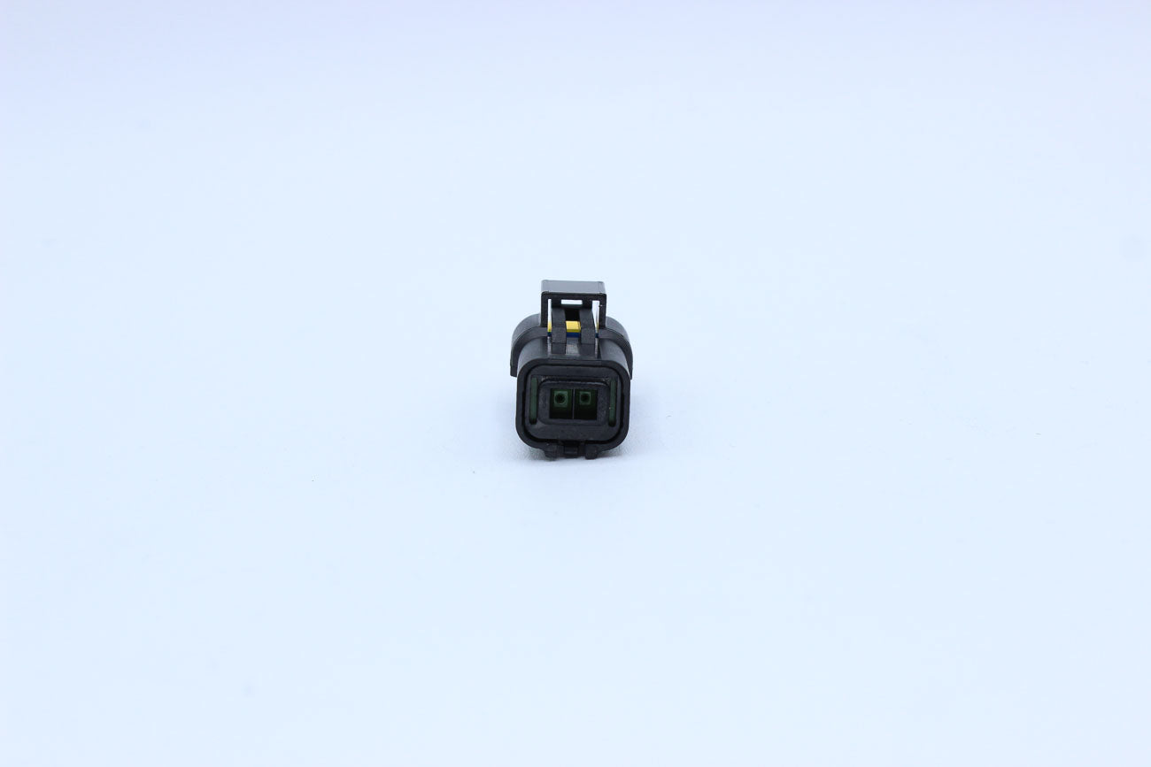 FCI Female Sicma 1.5 Yellow - 2 Terminal in Style: Connector Only. FCI Sicma 1.5 in Yellow. These connectors are typically found in OEM applications and are available as a connector only or as a flying lead. An extra terminal is included with every connec