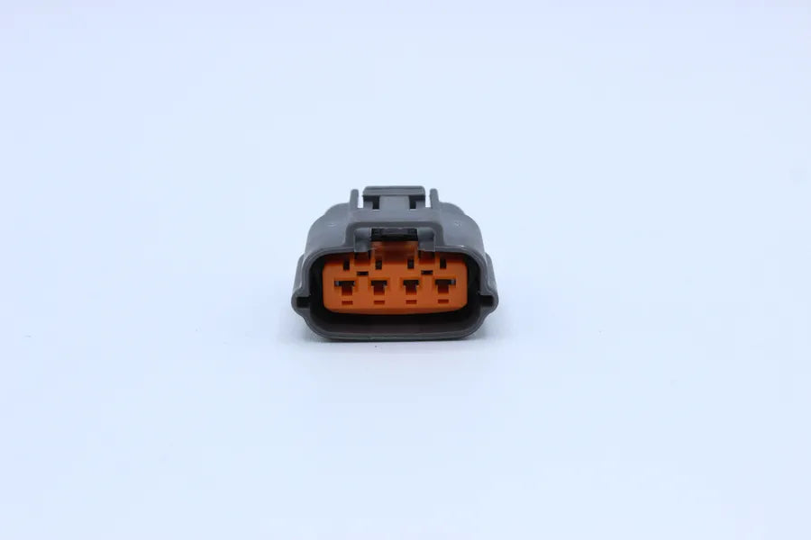 Sumitomo Female DL Gray - 4 Terminal in Style: Connector Only. Sumitomo DL in Gray. These connectors are typically found in OEM applications and are available as a connector only or as a flying lead. An extra terminal is included with every connector, bec