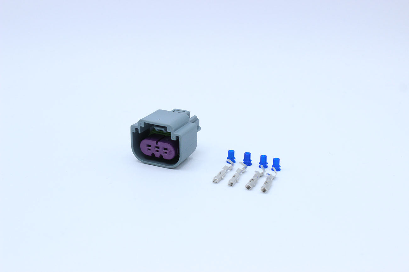 Delphi Female GT150 Grey Code 2 - 3 Terminal in Style: Flying Lead. Delphi GT150 in Grey. These connectors are typically found in OEM applications and are available as a connector only or as a flying lead. An extra terminal is included with every connecto