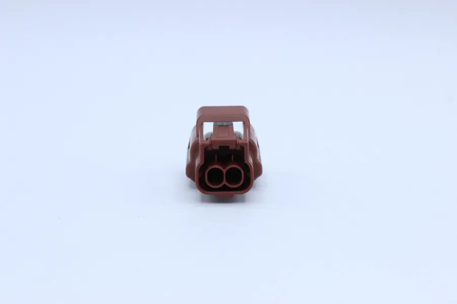 Sumitomo Female RS Brown - 2 Terminal in Style: Flying Lead. Sumitomo RS in Brown. These connectors are typically found in OEM applications and are available as a connector only or as a flying lead. An extra terminal is included with every connector, beca